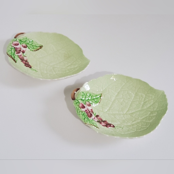 Vintage Carlton Ware 2 Green Serving Dishes - Picture 3 of 6